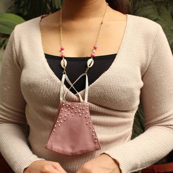 Pink Bead With Shell Mask Chain 3