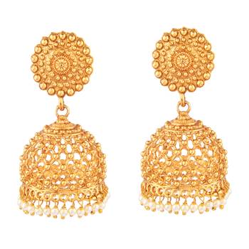 Gold earrings 1
