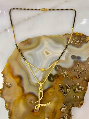 White diamond mangalsutra 1