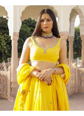 Yellow embroidered cotton stitched lehenga 4