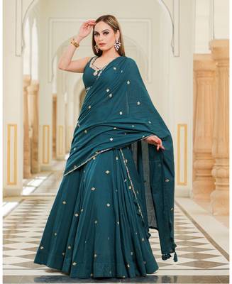 Green embroidered cotton stitched lehenga 2