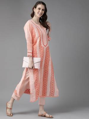 Ada Hand Embroidered Peach Cotton Lucknow Chikan Kurta - A230774 3