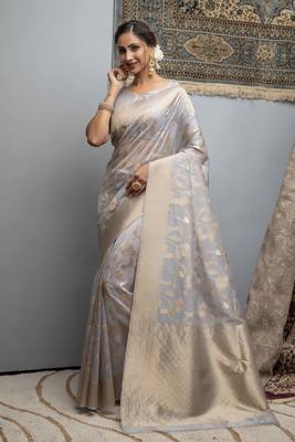 Light grey woven organza saree with blouse 2