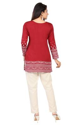 Maroon printed crepe short-kurtis 2