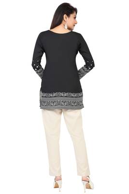 Black printed crepe short-kurtis 2