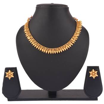 Gold necklaces 1