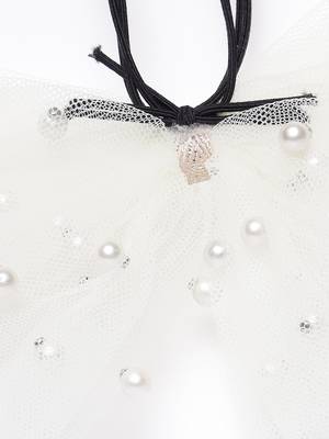 White hair-accessories 4