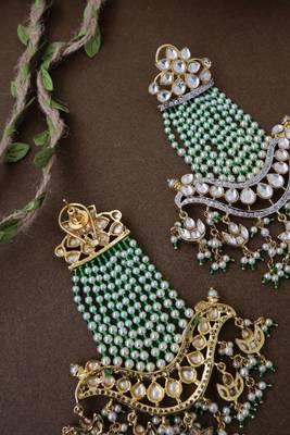 Green earrings 2