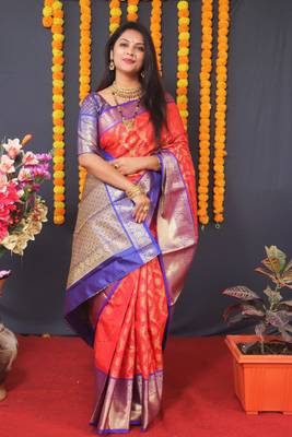 Red Faux Kanchipuram Handloom Weaving WOVEN SILK BLEND Saree 1