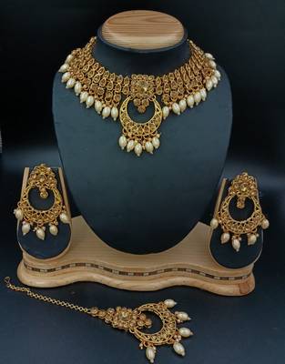 Gold necklace-sets 1