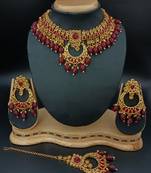 Maroon necklace-sets