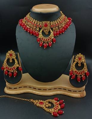 Red necklace-sets 1