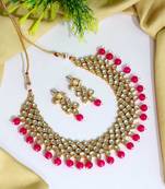 Pink pearl necklace-sets