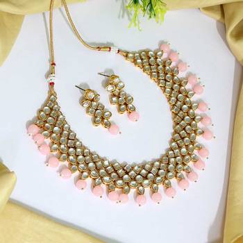 Pink pearl necklace-sets 1
