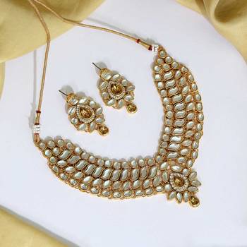 Gold pearl necklace-sets 1