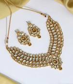 Gold pearl necklace-sets
