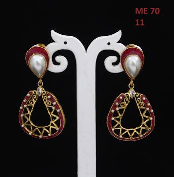 55Carat Modern Jewellery Modern Collection Gold Plated Dangle Drop Earring Set For Womens and Girls 1