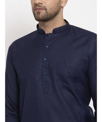 Men Navy Blue and White Cotton Solid Kurta with Pyjamas 3