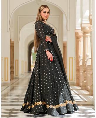 Black embroidered cotton silk stitched lehenga 2