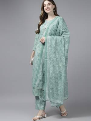 Green printed cotton kurta-suits 5