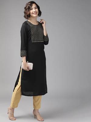 Black embroidered rayon palazzo-kurta 5