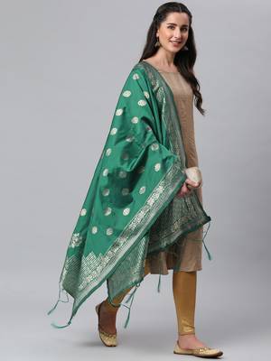 Red Banarasi Silk Jacquard Woven Dupatta 5