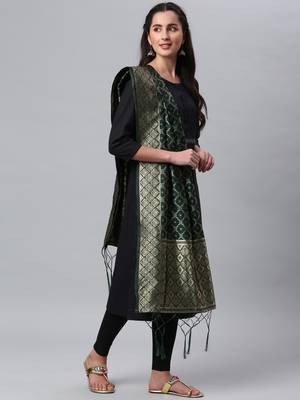 DarkGreen Banarasi Silk Jacquard Woven Dupatta 4
