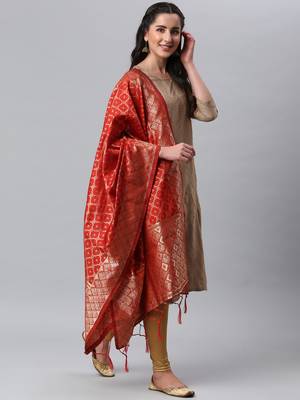 Red Banarasi Silk Jacquard Woven Dupatta 3