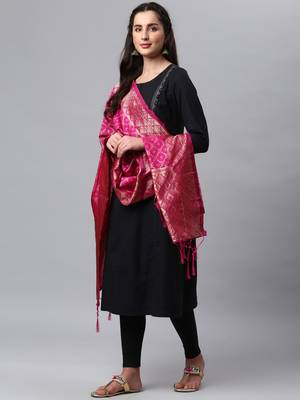 RaniPink Banarasi Silk Jacquard Woven Dupatta 4