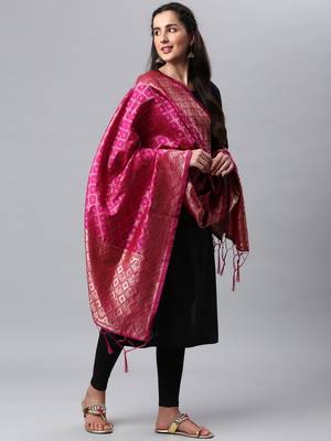 RaniPink Banarasi Silk Jacquard Woven Dupatta 5