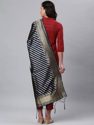 Blue Banarasi Silk Jacquard Woven Dupatta 2