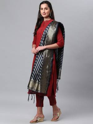 Blue Banarasi Silk Jacquard Woven Dupatta 3