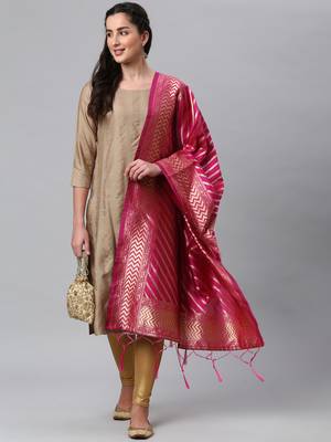 RaniPink Banarasi Silk Jacquard Woven Dupatta 5