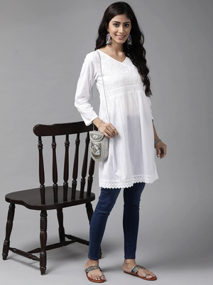 Ada Hand Embroidered White Cotton Lucknow Chikankari Women Kurti - A391704 4