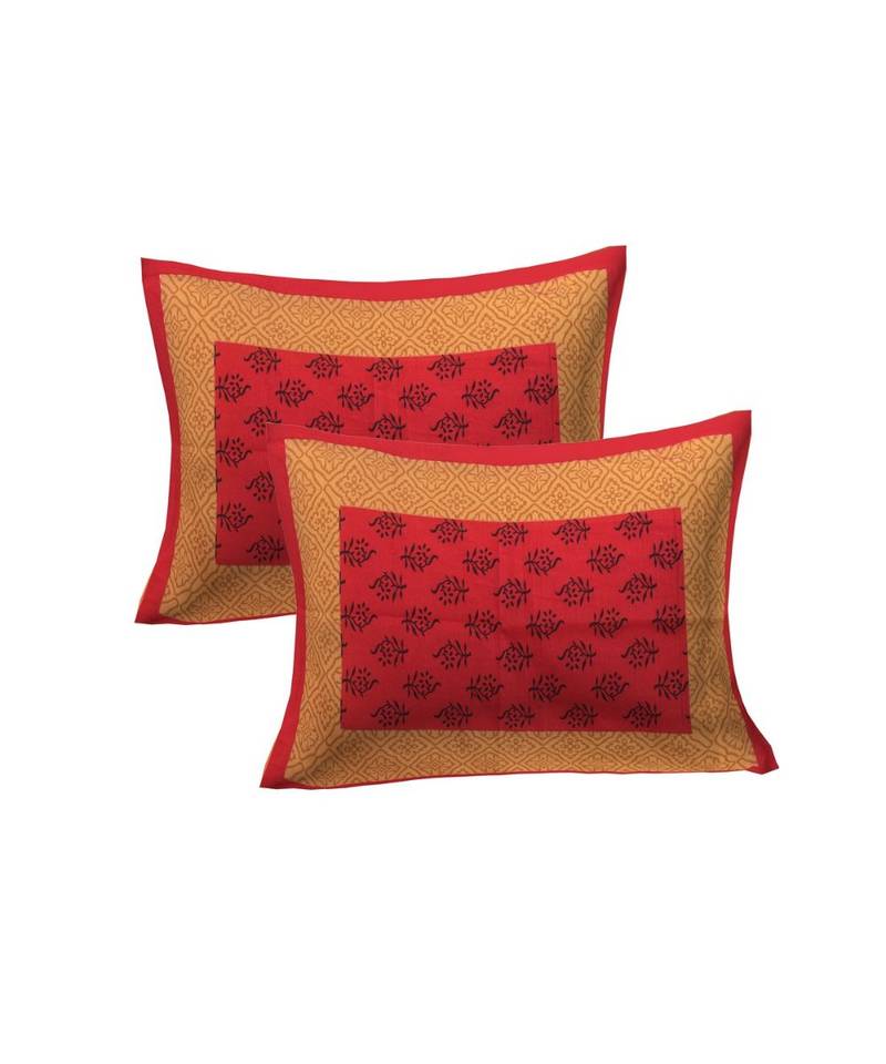 4 Kaam Gadh Booti Red With Pillow Cover