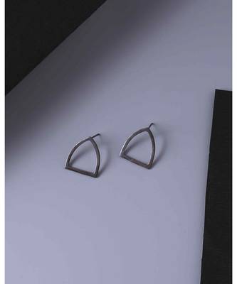 Armour Black Delicate Earrings 4