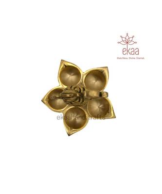 Brass Lamp Diya Deepak with beautiful Annam pakshi (L-3.8in, W-3.8in, H- 5in) 3