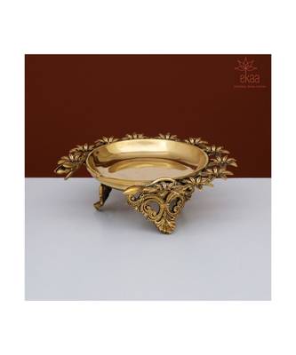 Brass Urli Diya Flower 2