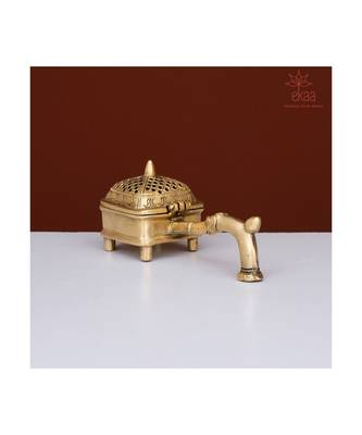Brass Dhoop Burner with Handle 3