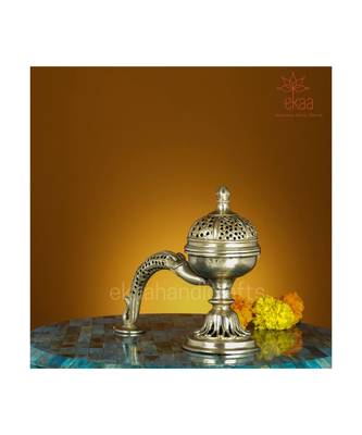 Brass Dhoop Burner with  Handle 3