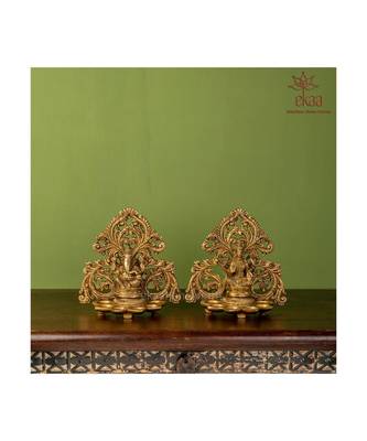 Brass Ganesh &Laxmi Arch Diya Set 1