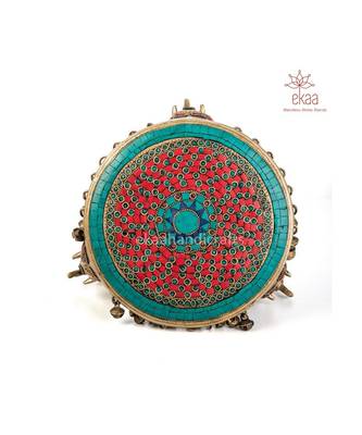 Brass Round Elephant Chowki with Ghungroo 4
