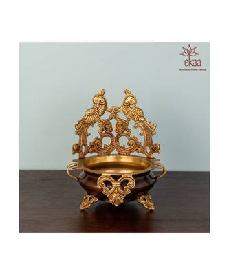 Brass  Peacock Urli 1