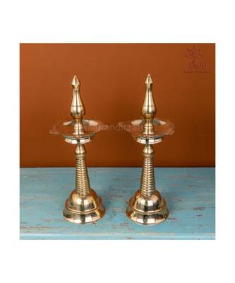 Brass Diya Stand (set of 2) 2