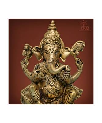 Lord Ganesha Murti on Moushak 6