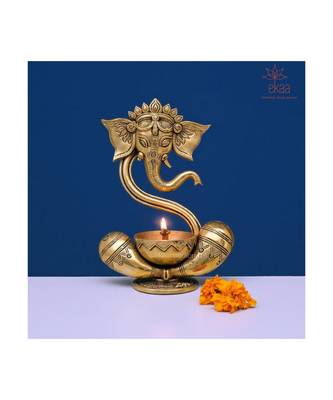 Brass Ganesh Diya 1