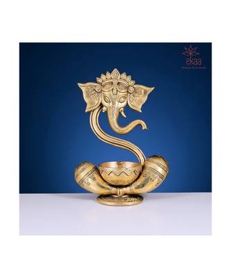 Brass Ganesh Diya 3