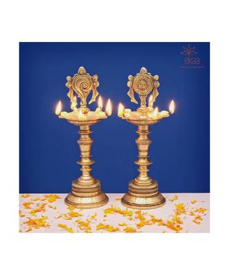 Brass Shankh Chakra Diya Pair 1