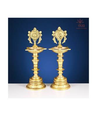Brass Shankh Chakra Diya Pair 2