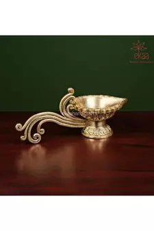 Brass Diya with Handle                Round